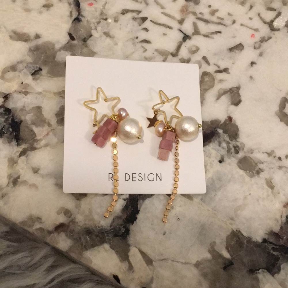 Star x pearl earrings